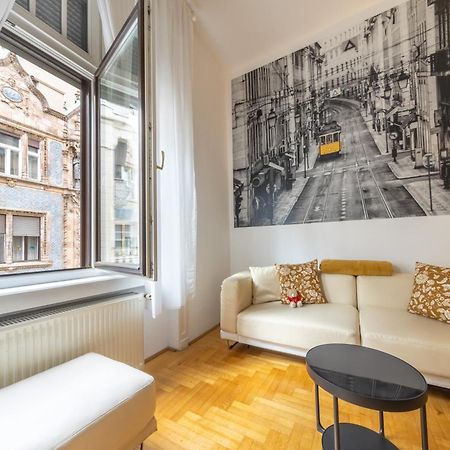 Katalin Apartment Budapeste Exterior foto